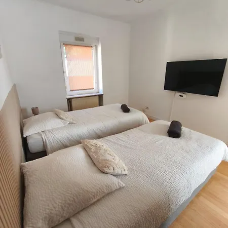 Le Cozy